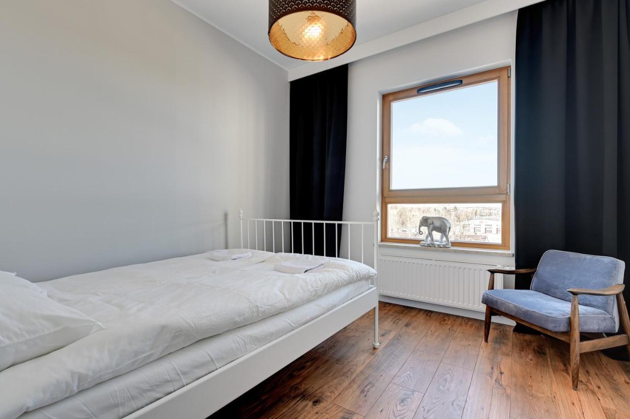 Platinium Zajezdnia Wrzeszcz Apartment Gdansk Bagian luar foto
