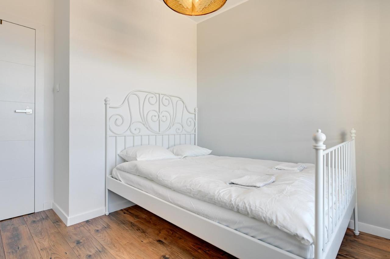 Platinium Zajezdnia Wrzeszcz Apartment Gdansk Bagian luar foto